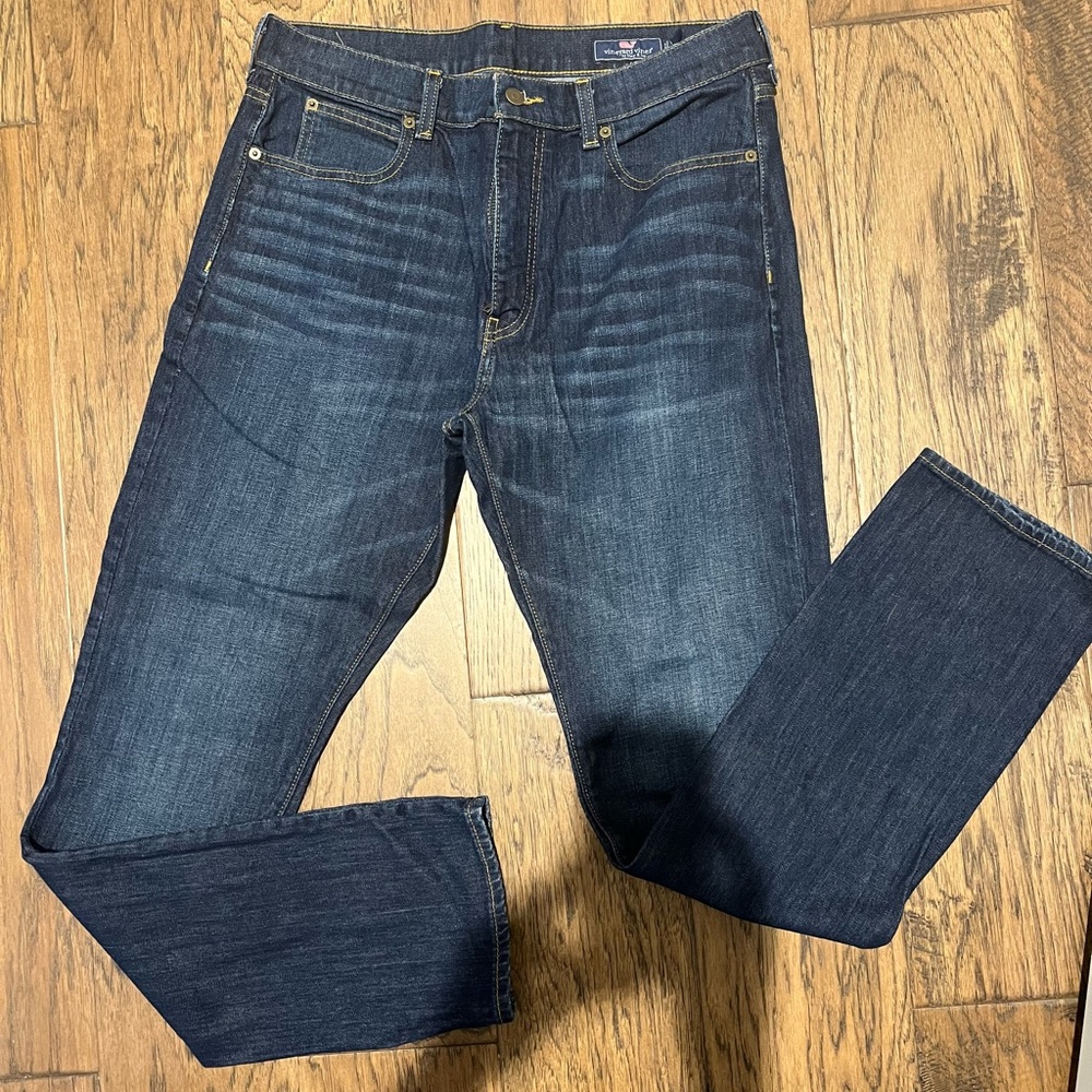 Vineyard Vine straight fit jeans 34x34